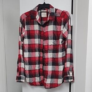 American Eagle Women's Plaid Boyfriend Fit Button Down Size Small
